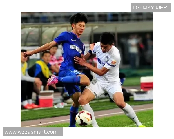 足球明星小琪的精彩瞬间与成长历程全记录